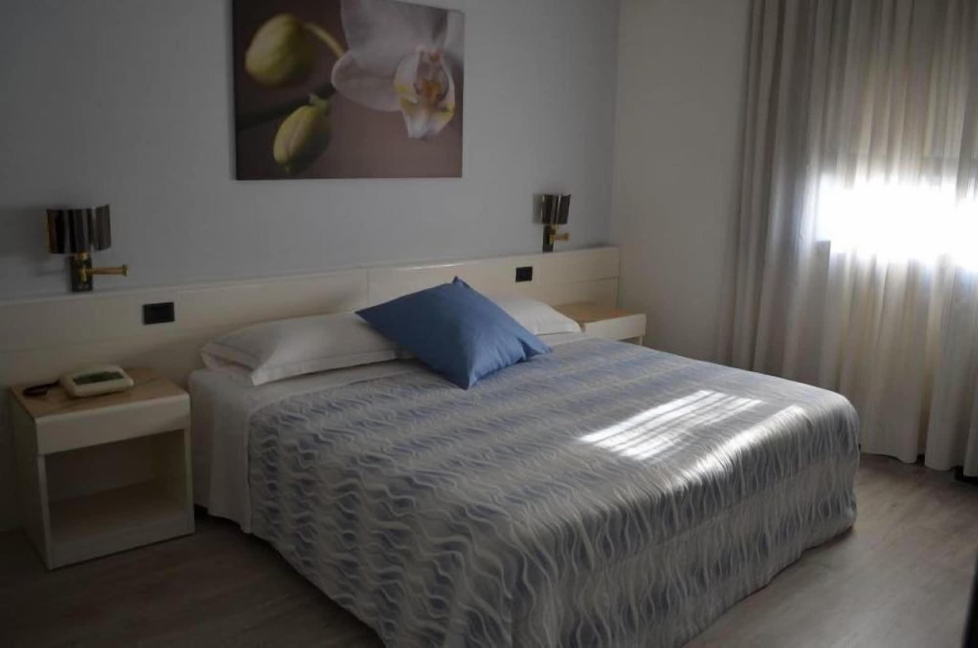 Hotel Giovanni Padova Bagian luar foto